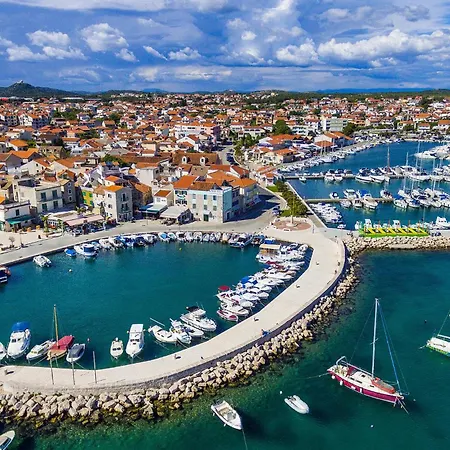 Vakantiehuis Amazing In Vodice