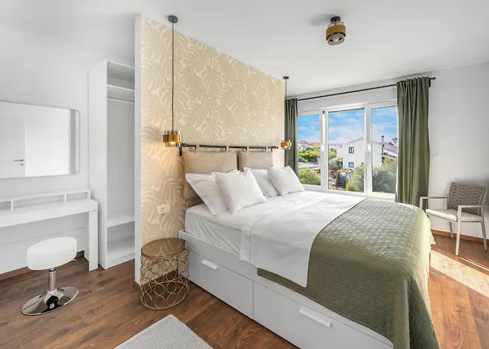 Semesterbostad Amazing In